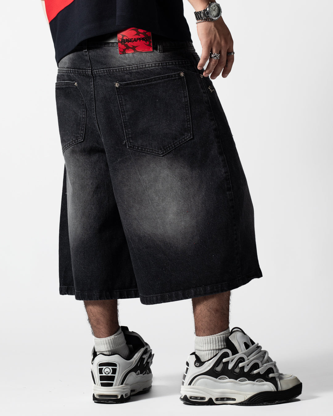 Jort Black Wash Fuse